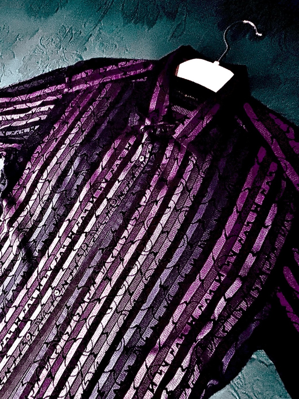 JHanes Barnes Men's Purple Striped Button-Up Shirt